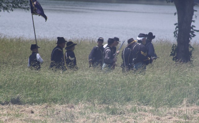 Preparing to fight in the tall grass